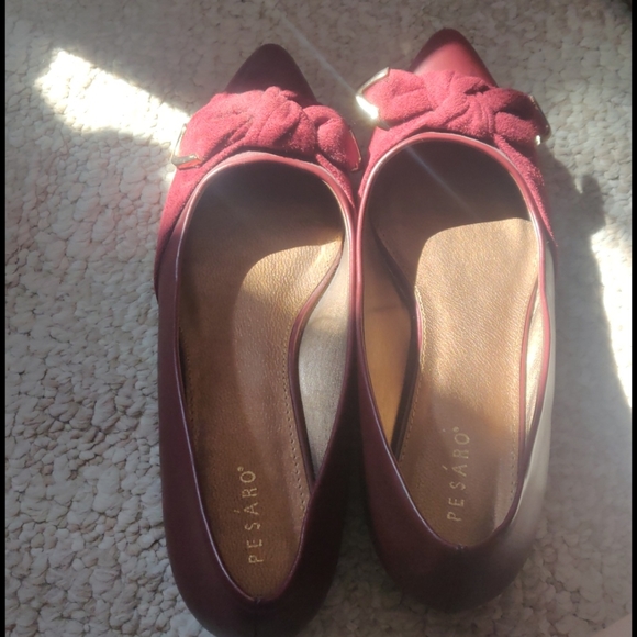 Maroon color Flats - perfect for every day walking - Picture 1 of 3